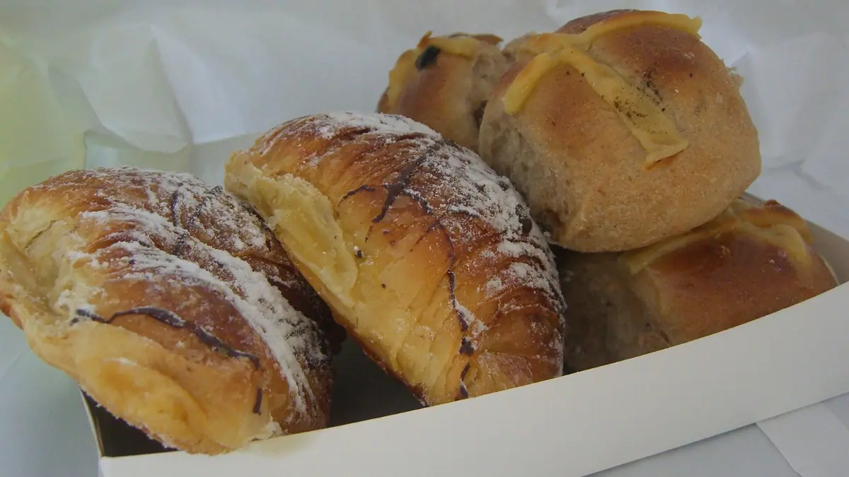Gluten-Free Bakery bakes